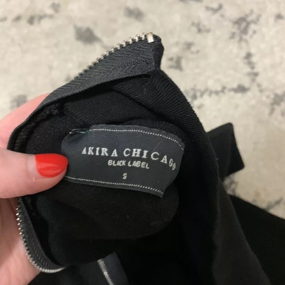 Akira Dress - Picture 2 of 4